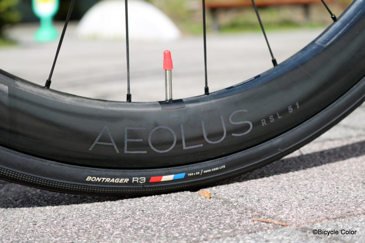 地登り下りのあらゆるコースで最強のパフォーマンスを発揮するBONTRAGER ボントレガー Aeolus RSL 51 TLRをお客様