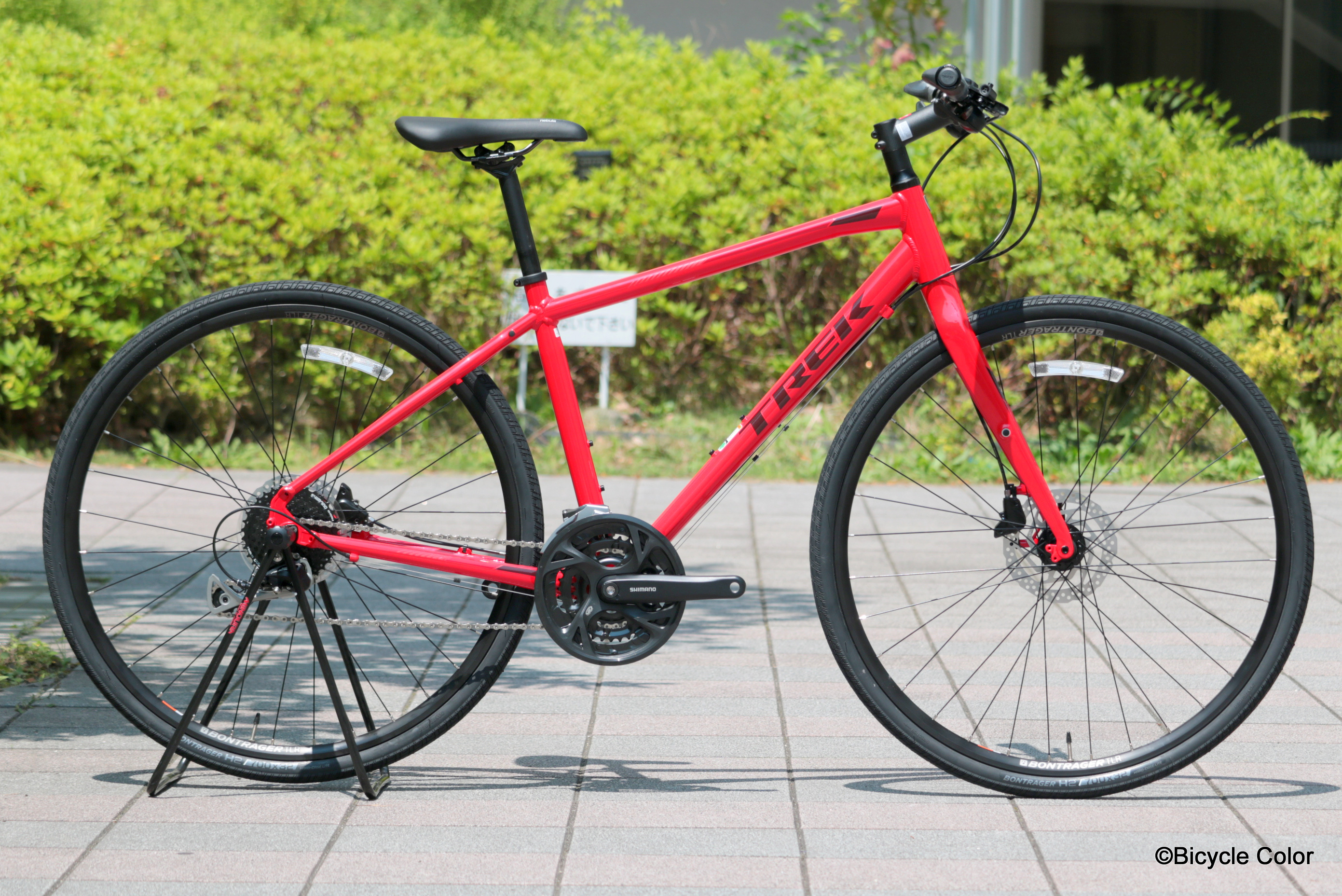 クロスバイク トレック TREK FX3 DISC 2019年モデル-