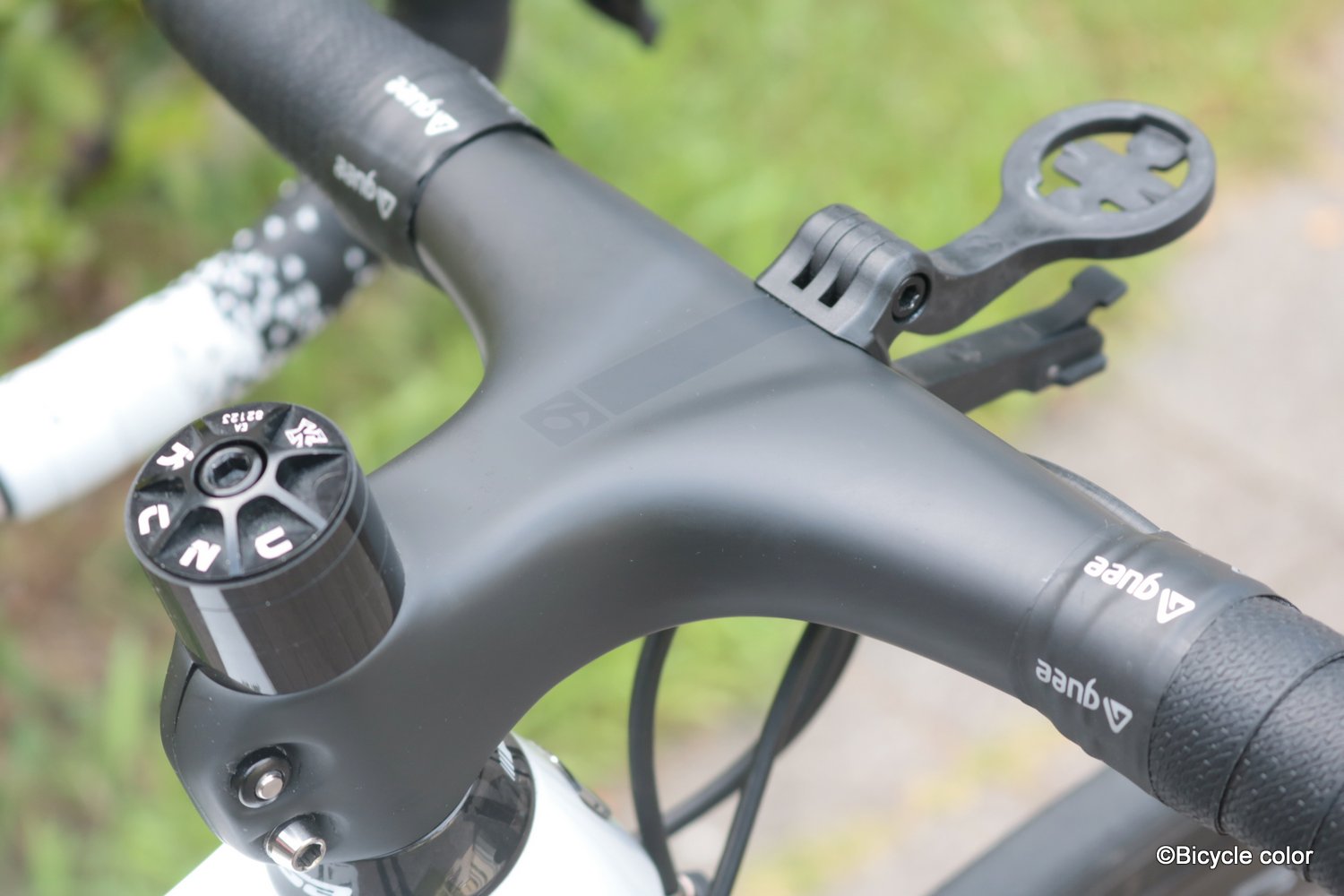 BONTRAGER XXX Integrated Road Handlebar/Stem ボントレガー XXX 