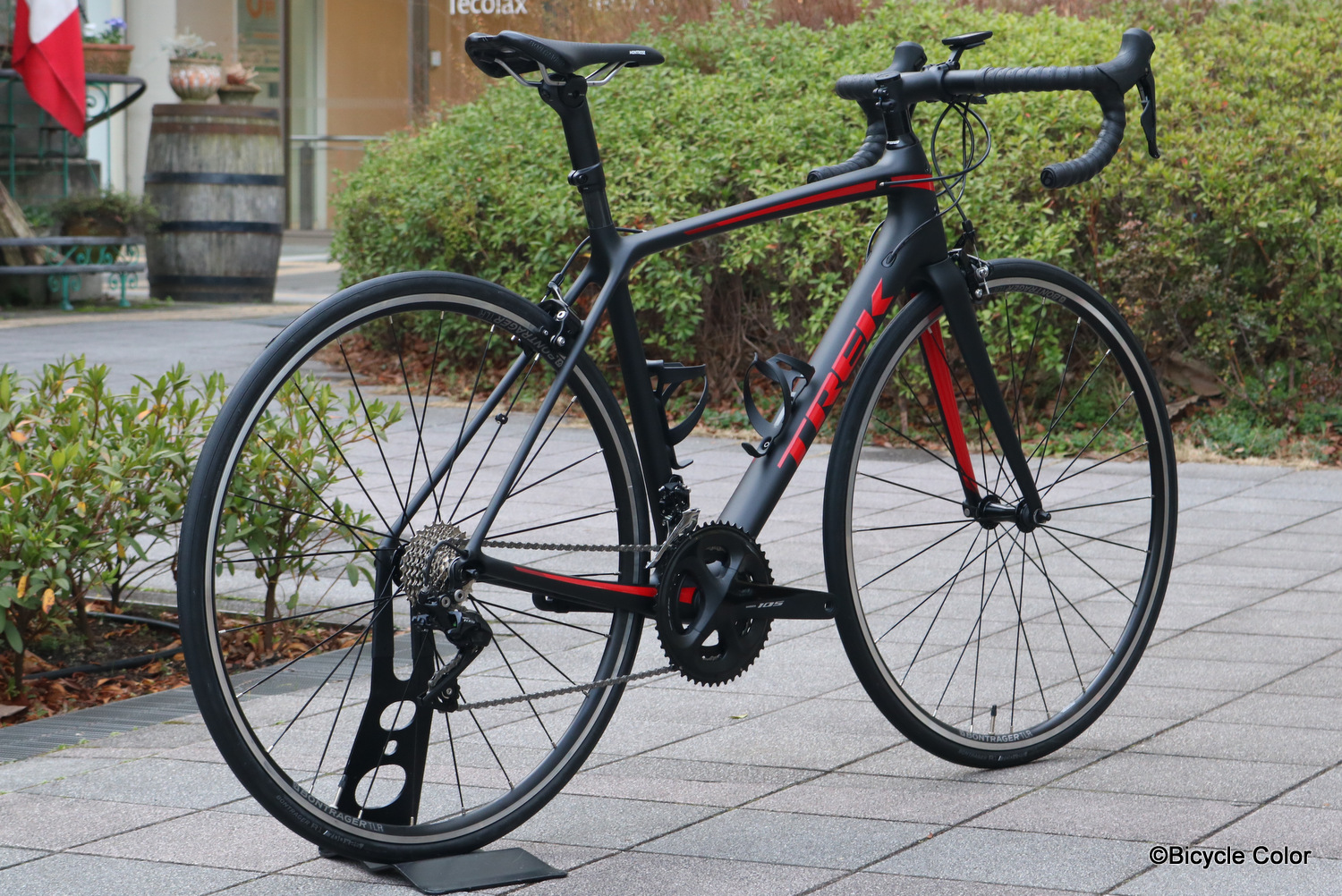 カーボンフレームにSHIMANO(シマノ)105搭載。クロスバイクからのステップアップにもお勧め！TREK Emonda(エモンダ)SL5 2020年 モデルがお得です☆ | 奈良・京都のロードバイク・クロスバイク専門店 | バイシクルカラー | トレック